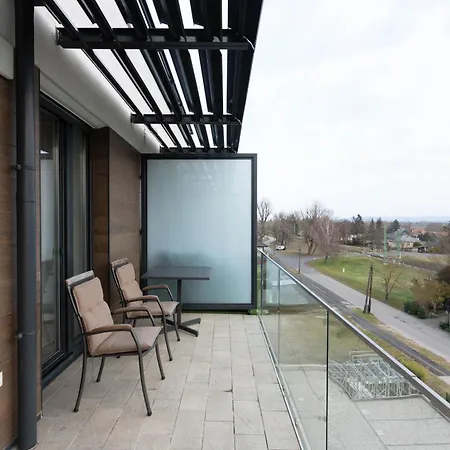 Appartement Sunset Port 402 *